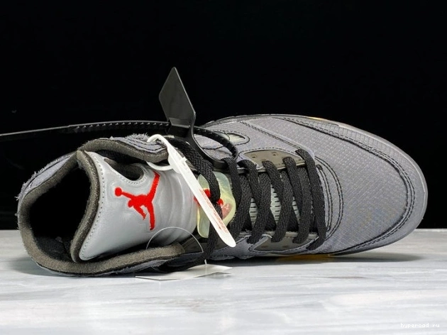 5 Air Off-White CT8480-001 x Jordan Black 0702